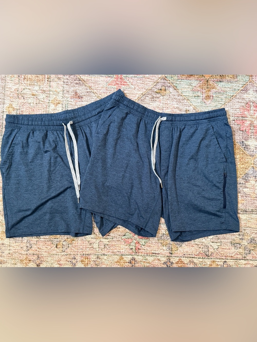 Men’s All In Motion 7” Soft Stretch Shorts Size L, Navy Blue